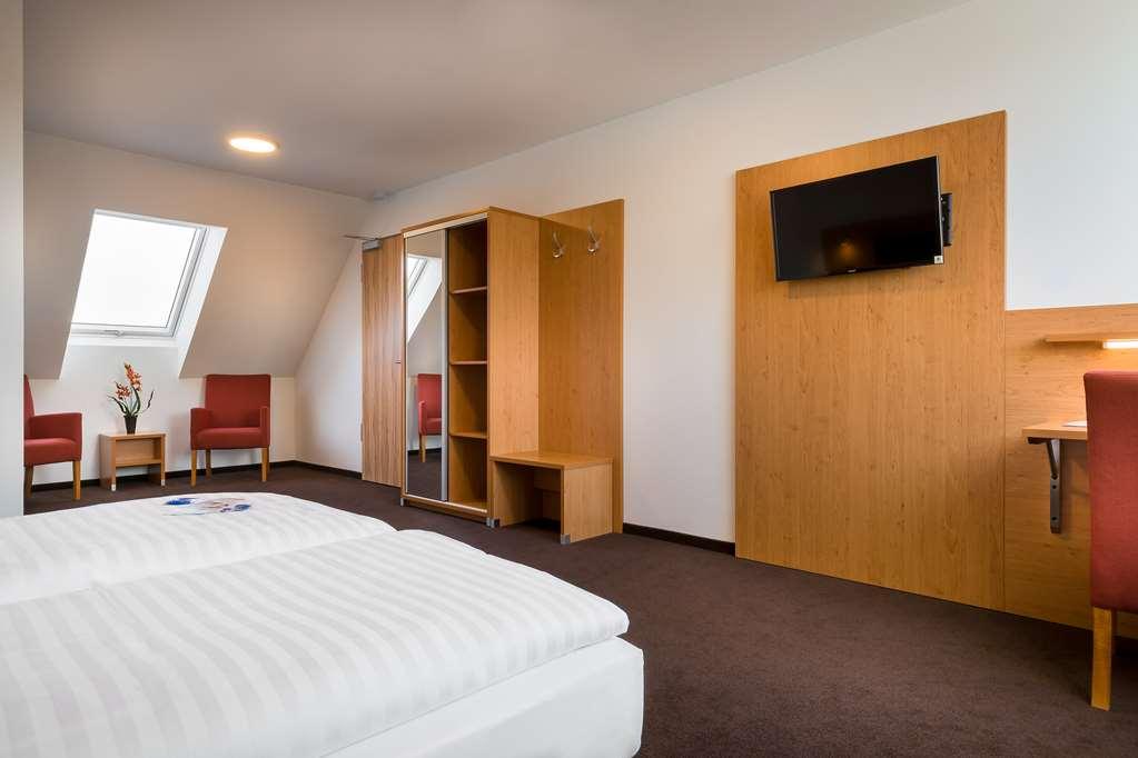 Novum Hotel Bruy Щутгарт Стая снимка