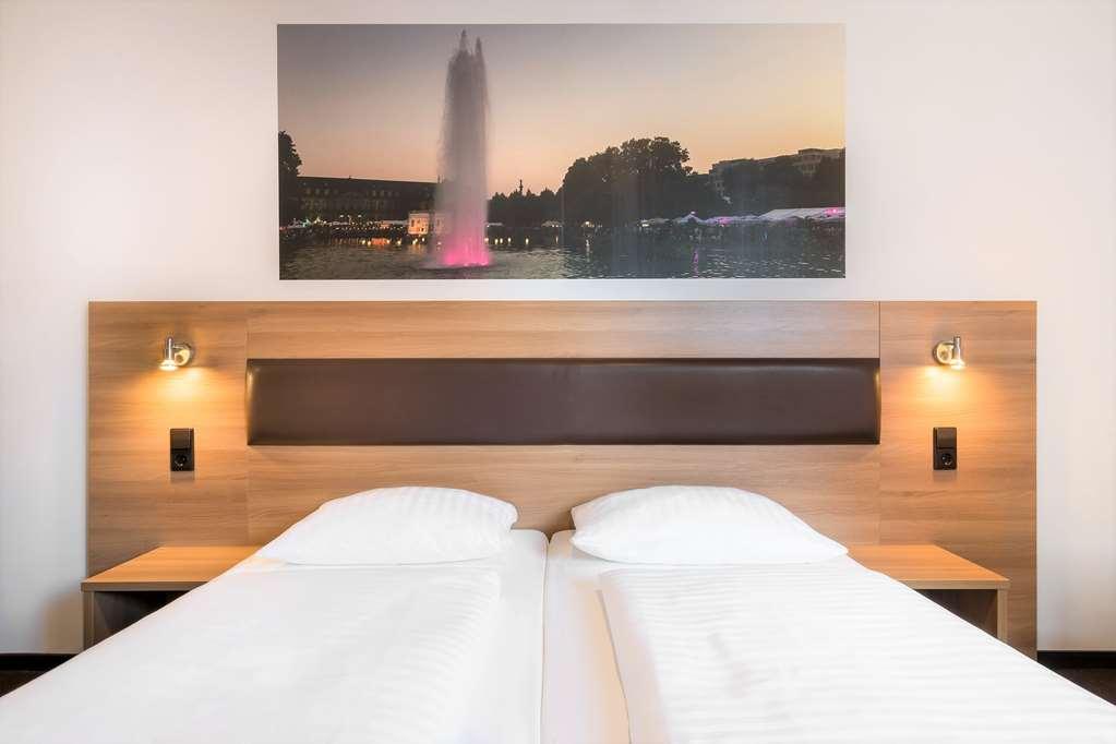 Novum Hotel Bruy Щутгарт Стая снимка