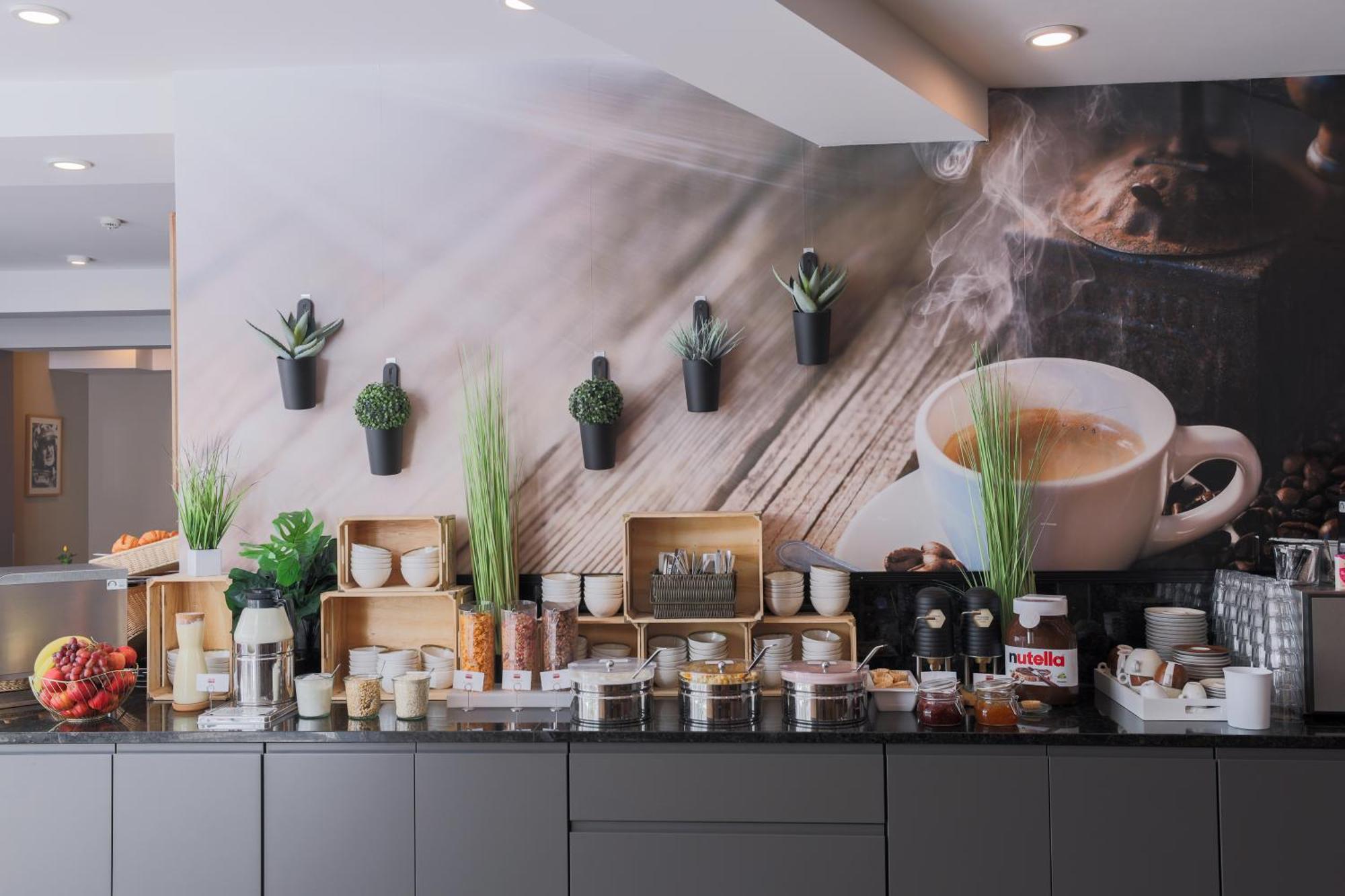 Novum Hotel Bruy Щутгарт Екстериор снимка